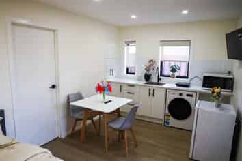 1/109 Saint Johns Road, Saint Johns