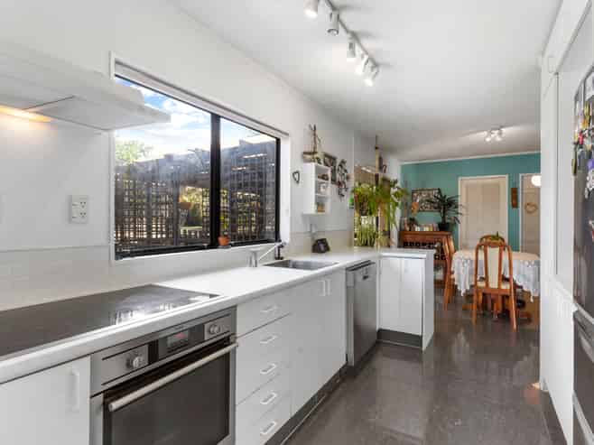 201 Carnoustie Drive, Wattle Downs