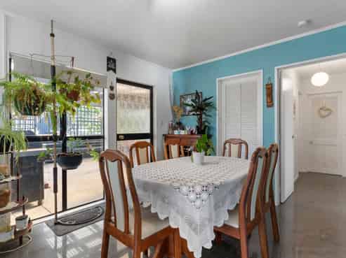 201 Carnoustie Drive, Wattle Downs