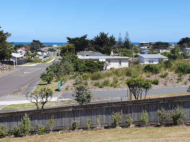 29 Taonui Street, Waitarere Beach