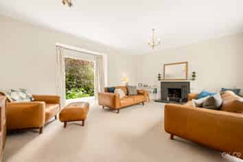 14 Willoughby Street, Woburn