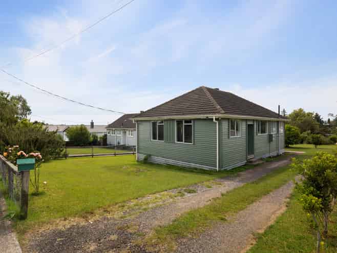 64 Aorangi Road, Paeroa