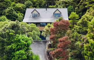 30 Stanton Crescent, KARORO