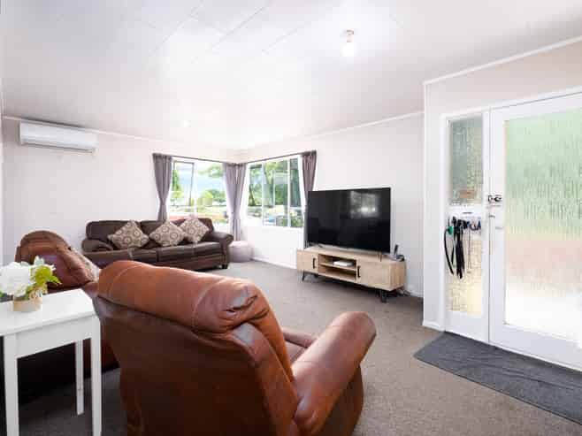 22 Boundary Road, Clover Park