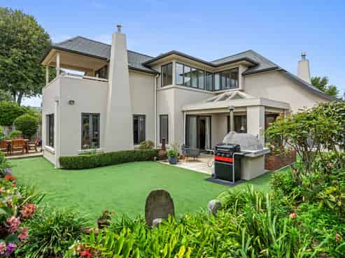 177 Blighs Road, Strowan