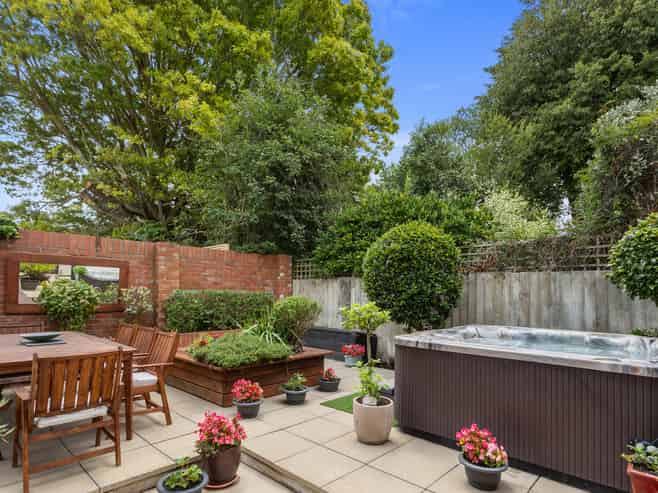 177 Blighs Road, Strowan