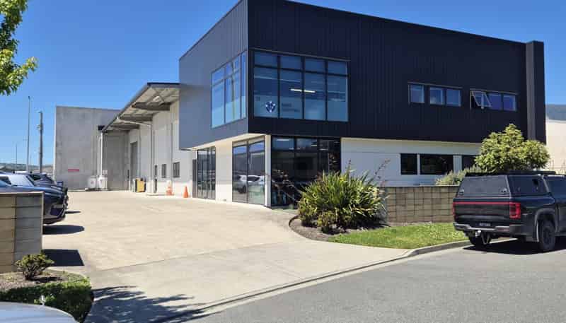 11 Findlay Place, Stoke