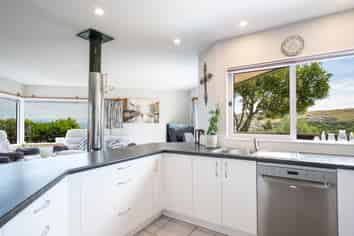 14 Calamaras Street, Enner Glynn