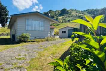 16 Hahuru Road, Kawerau