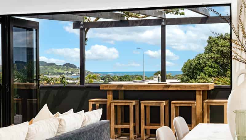 10C Long Street, Raglan