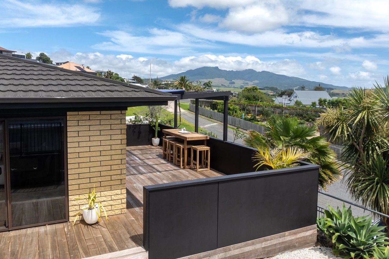 Harbour View, Golden Sunsets & Walk-to-Town Living - Aanzicht 6