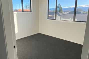 4/20 Ballinger Place, Carterton