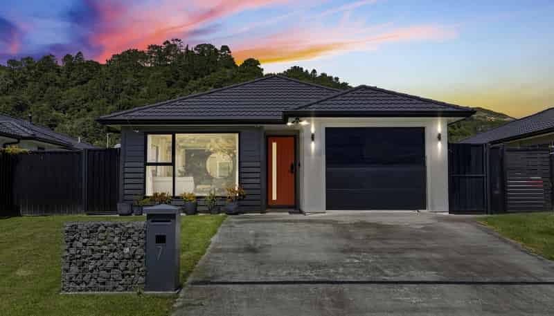 7 Buddle Road, Wallaceville
