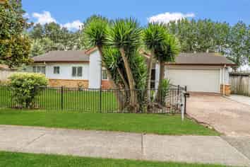 92 Riverton Drive, Randwick Park