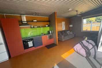 22 Babbacombe Avenue, Otaki Beach