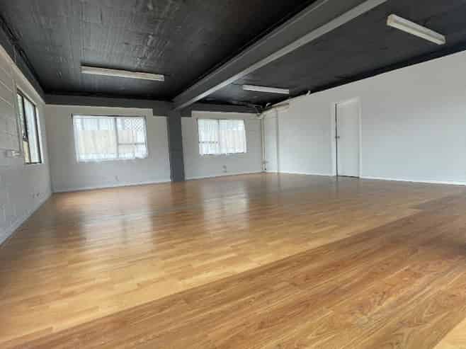 226 Henderson Valley Road , Henderson