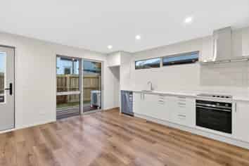 7/14 Clive Street, Phillipstown