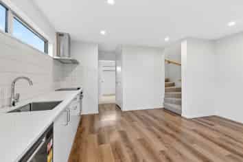 7/14 Clive Street, Phillipstown