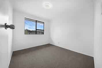 31 Darnell Crescent, Flat Bush