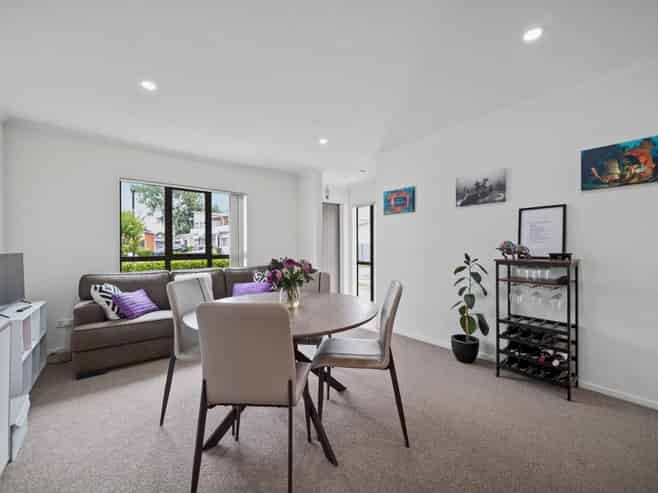 21/46 Park Estate Road, Papakura