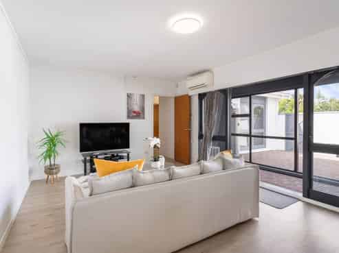 1/50 Casuarina Road, Half Moon Bay