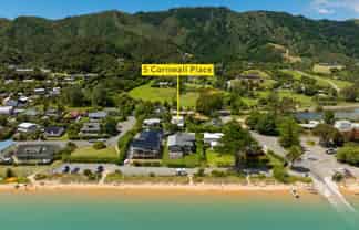 5 Cornwall Place, Tata Beach