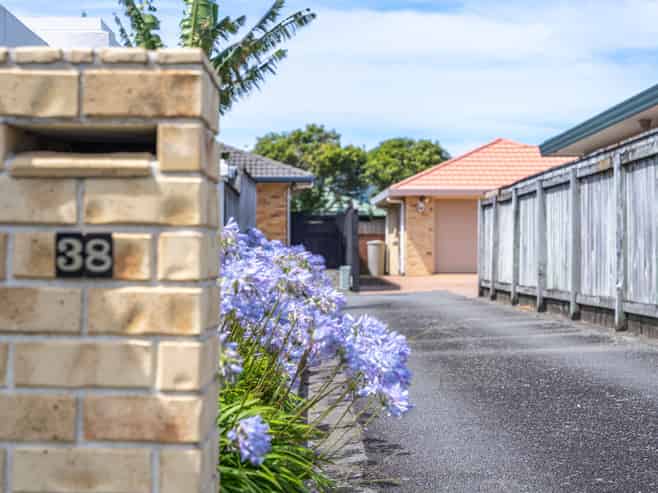 38 College Drive, Paraparaumu