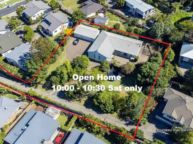 88 Brian Crescent, Stanmore Bay
