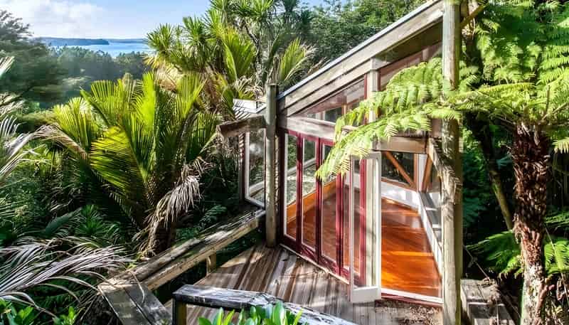 40 Otitori Bay Road, Titirangi