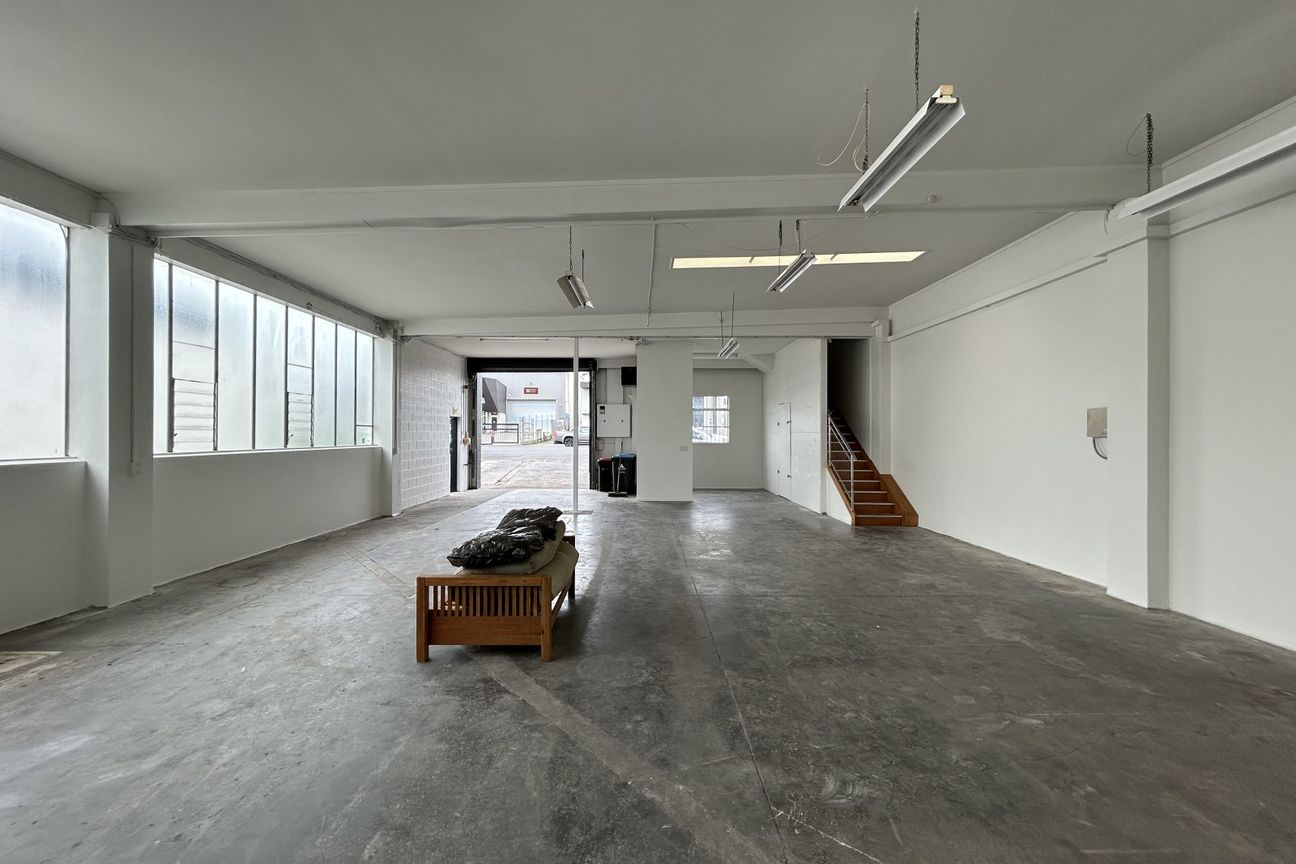 Functional industrial unit with road frontage - Vaade 5