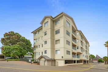 27/3C Harrison Road, Mount Wellington