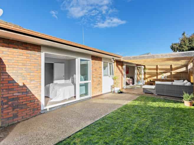 2/5 Rewa Road, Three Kings