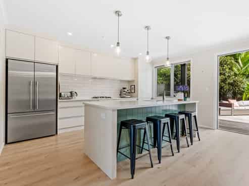 28 Laly Haddon Place, Matakana