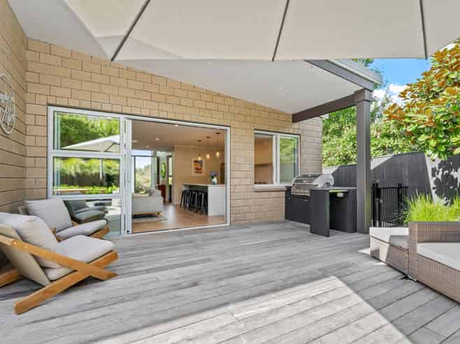 28 Laly Haddon Place, Matakana