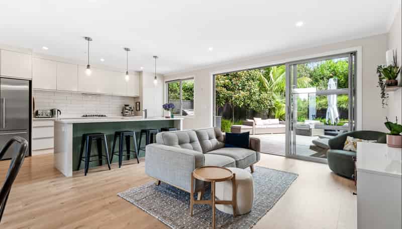 28 Laly Haddon Place, Matakana