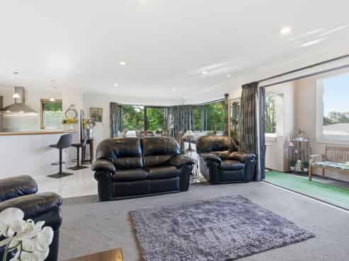 36 Shannon Place, Belfast