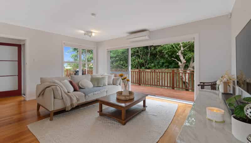 16  Wheatley Avenue, Pakuranga