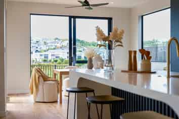 45 Streamview Way, Long Bay