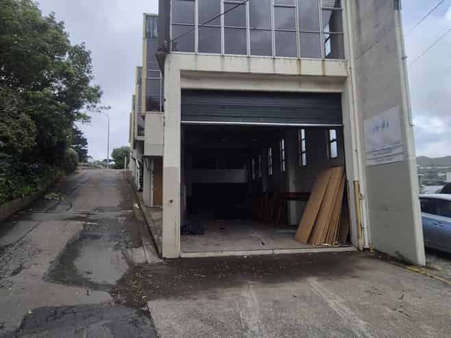 Cheap Workshop - Johnsonville