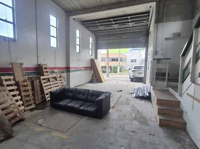 Cheap Workshop - Johnsonville