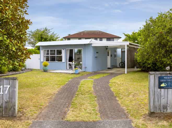 1/17 Rainbow Drive, Rainbow Point