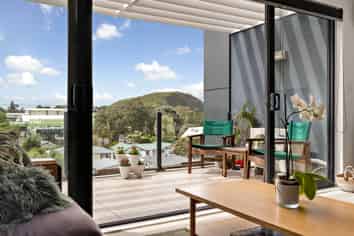 91/8 Thompson Park Road, Mount Wellington