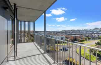 301/4 Bluegrey Avenue, Stonefields