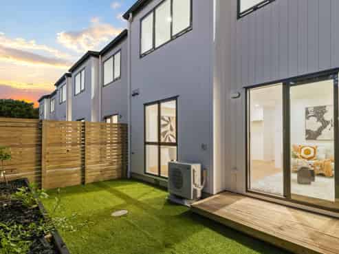 113 Beach Road, Te Atatu Peninsula