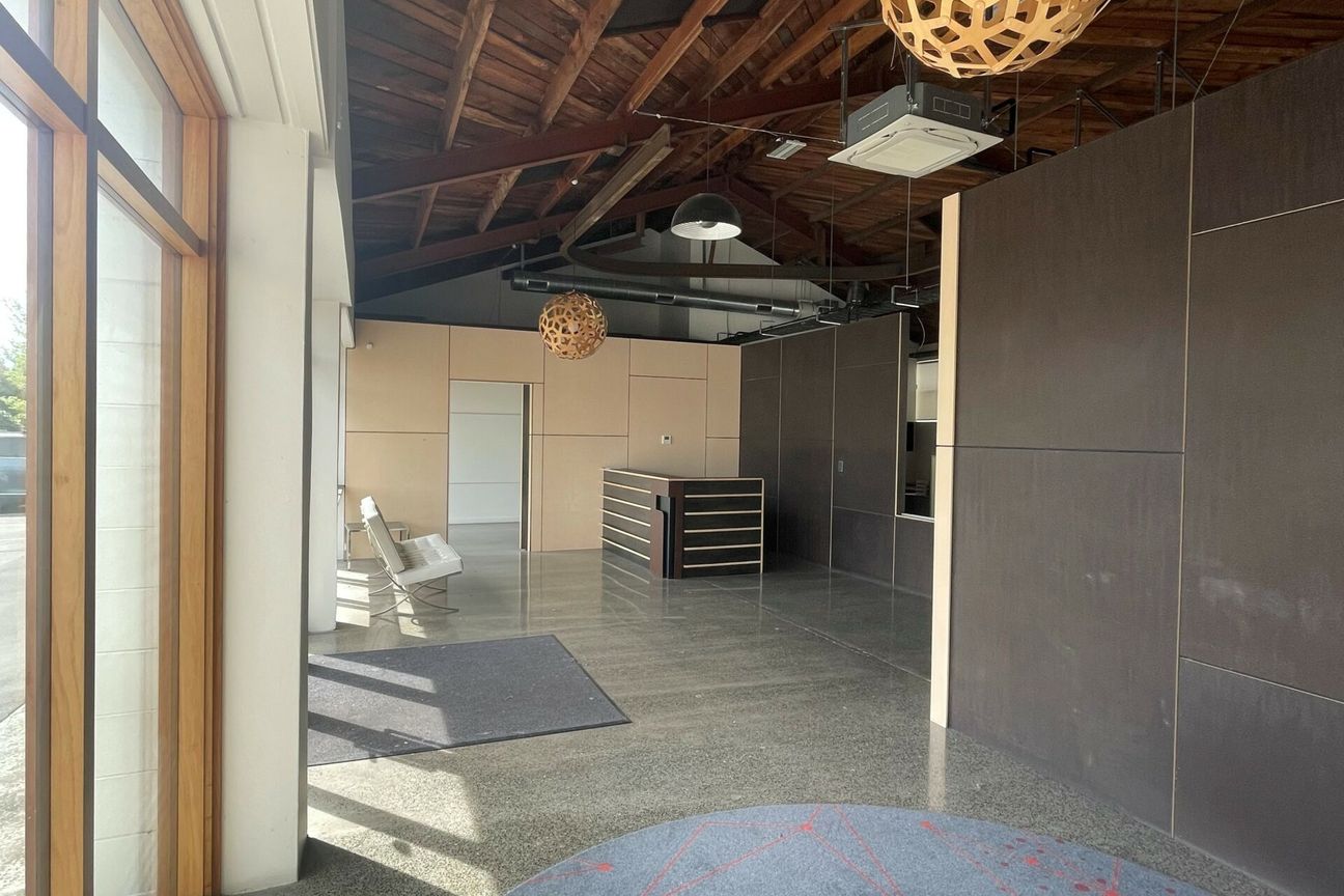 Boutique Industrial Style Office, City Centre - Aanzicht 5