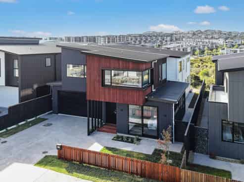 45 Streamview Way, Long Bay