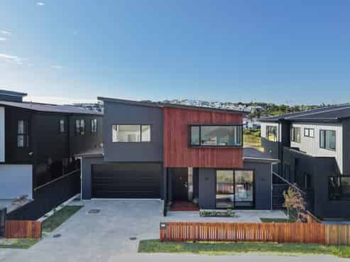 45 Streamview Way, Long Bay