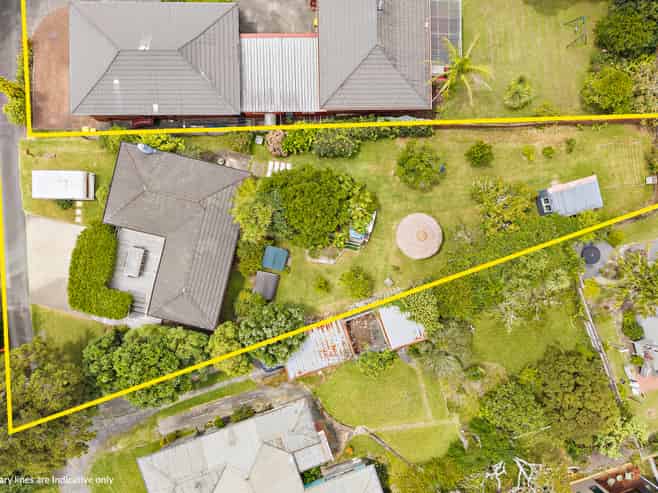 578 Beach Road, Rothesay Bay