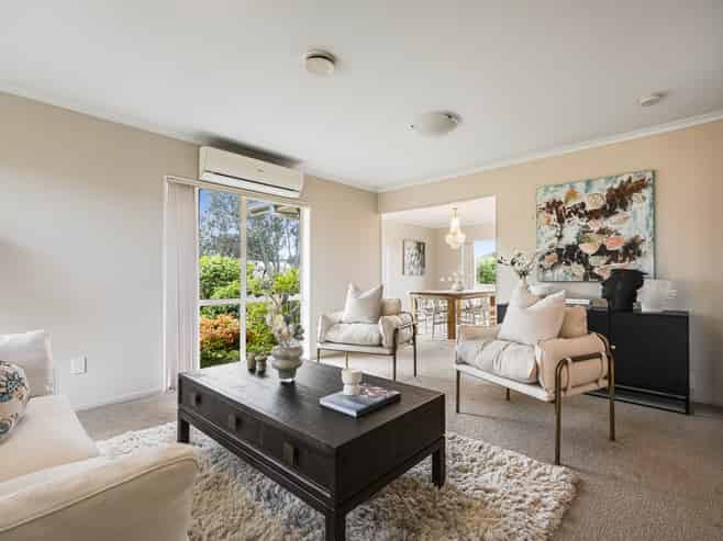 2 Jubaea Place, Henderson