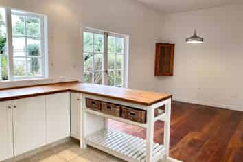 82 Wheturangi Road, Epsom